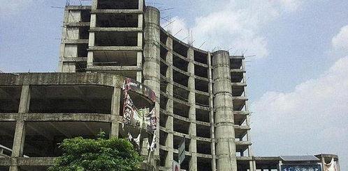 西亚烂尾楼爆料视频最新,最新爆料视频曝光惊人内幕 第2张 西亚烂尾楼爆料视频最新,最新爆料视频曝光惊人内幕 第2张